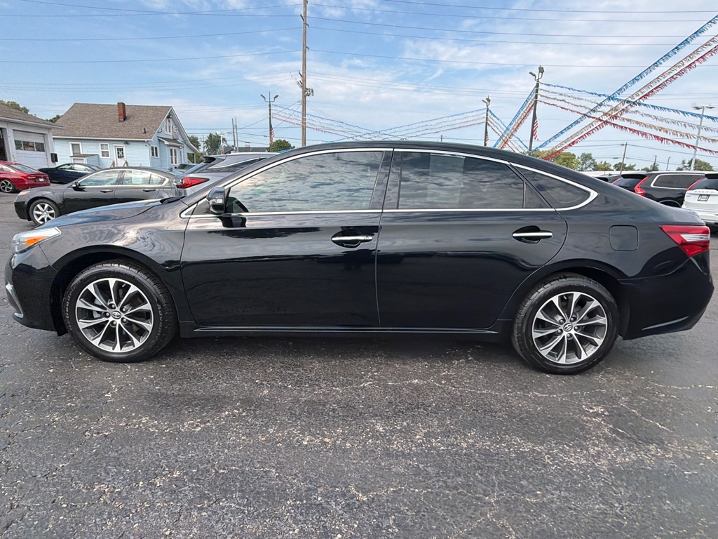 Photo 4 of this TOYOTA AVALON