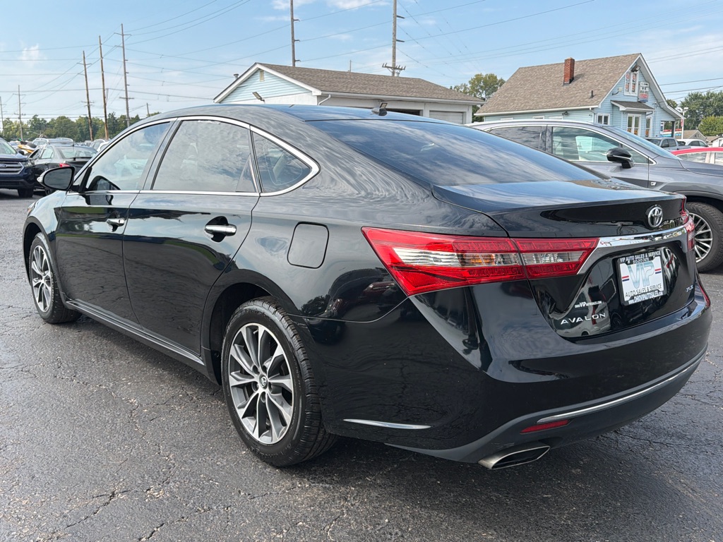 Photo 5 of this TOYOTA AVALON
