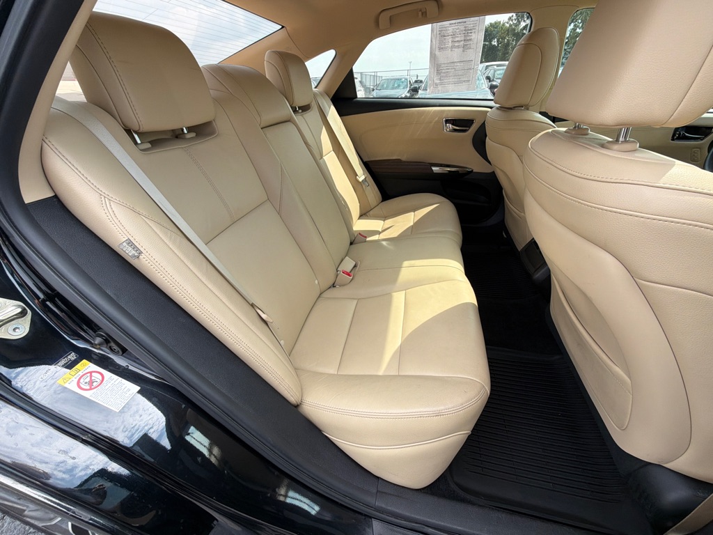 Photo 28 of this TOYOTA AVALON