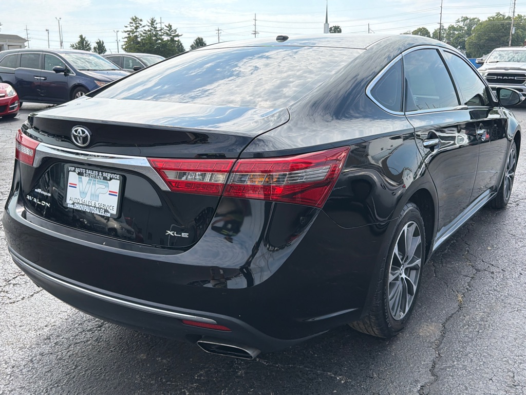 Photo 7 of this TOYOTA AVALON