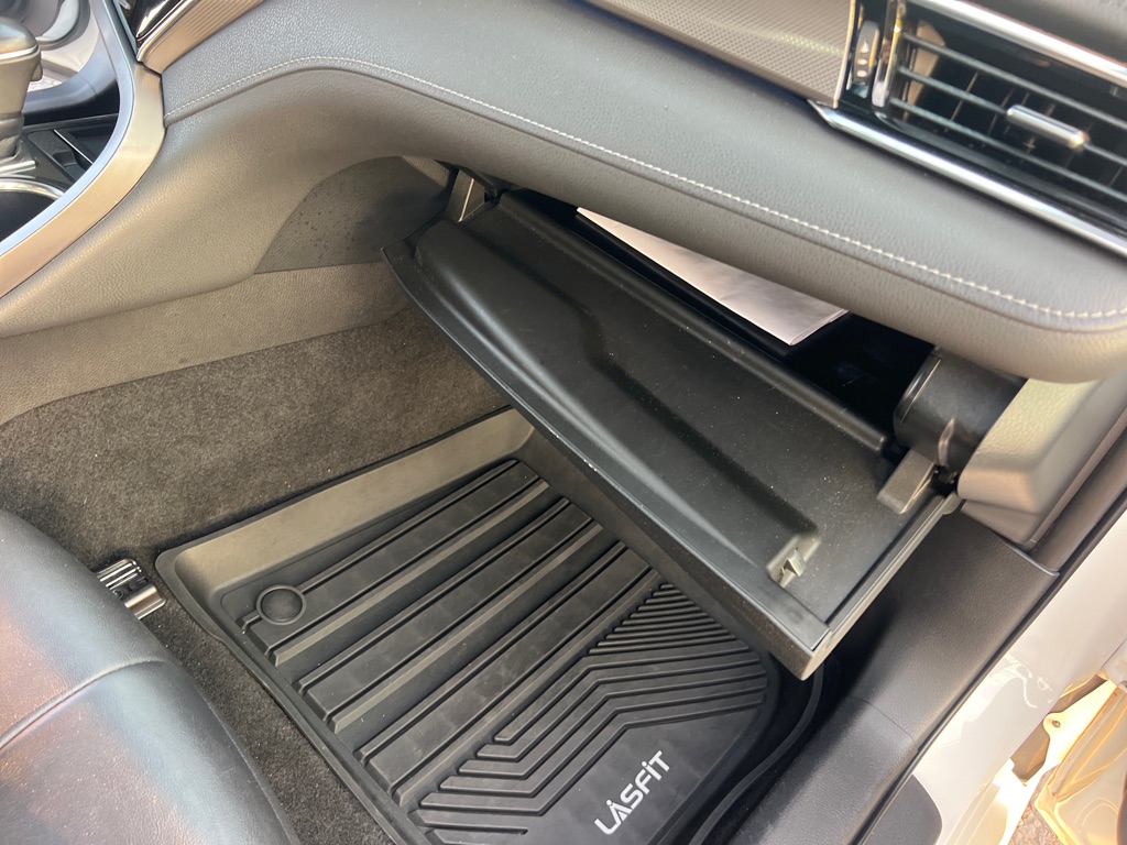 Photo 21 of this TOYOTA CAMRY