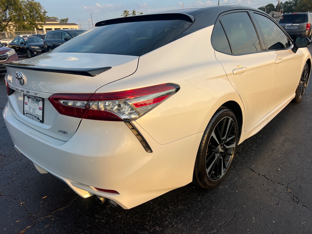 Photo 7 of this TOYOTA CAMRY