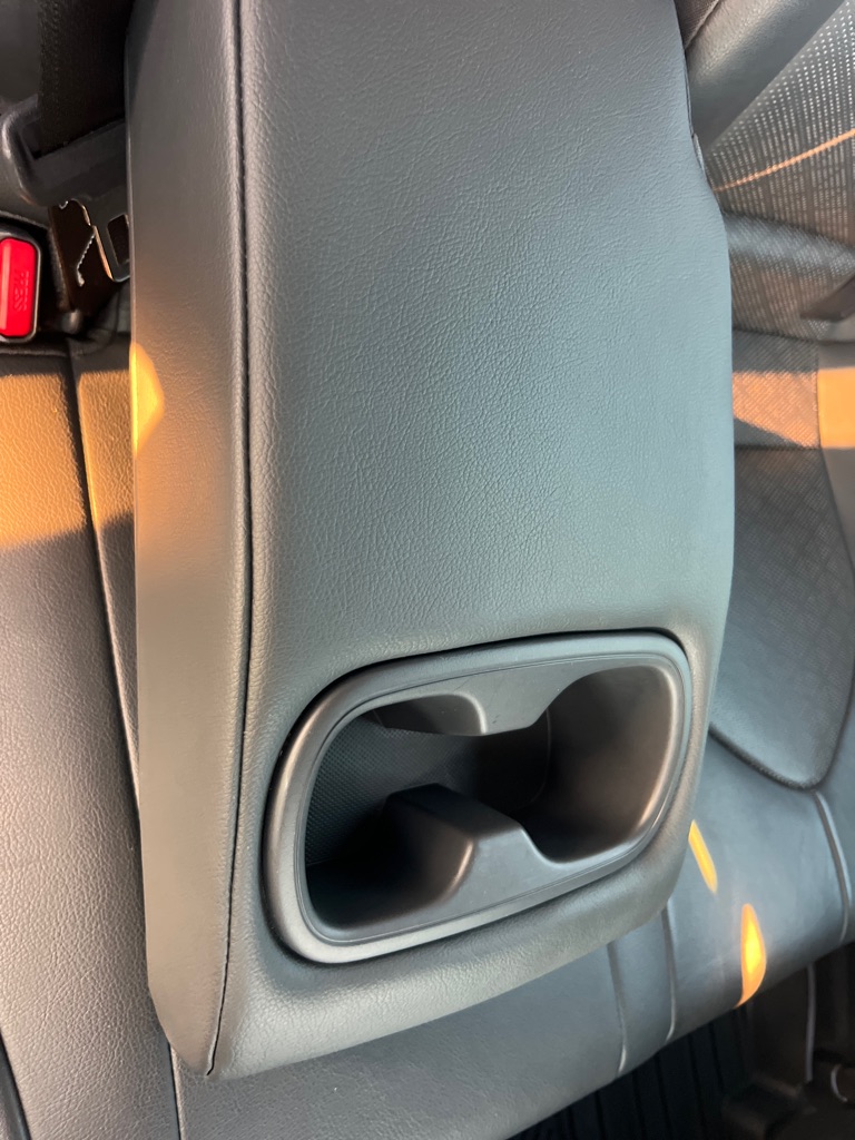Photo 17 of this TOYOTA CAMRY