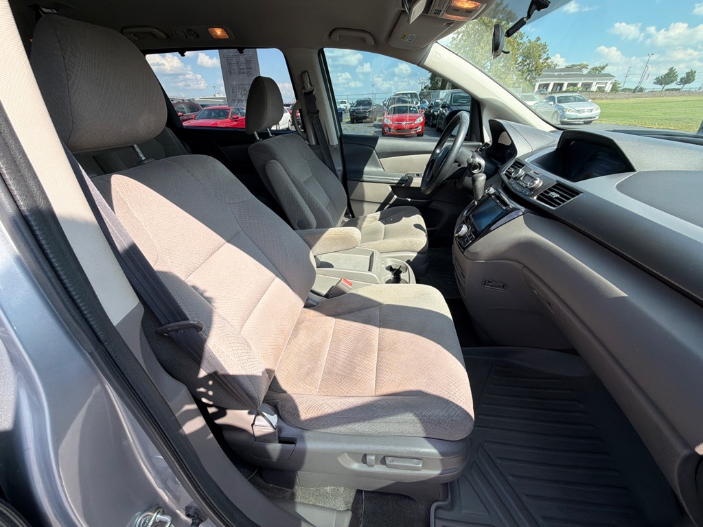 Photo 14 of this HONDA ODYSSEY