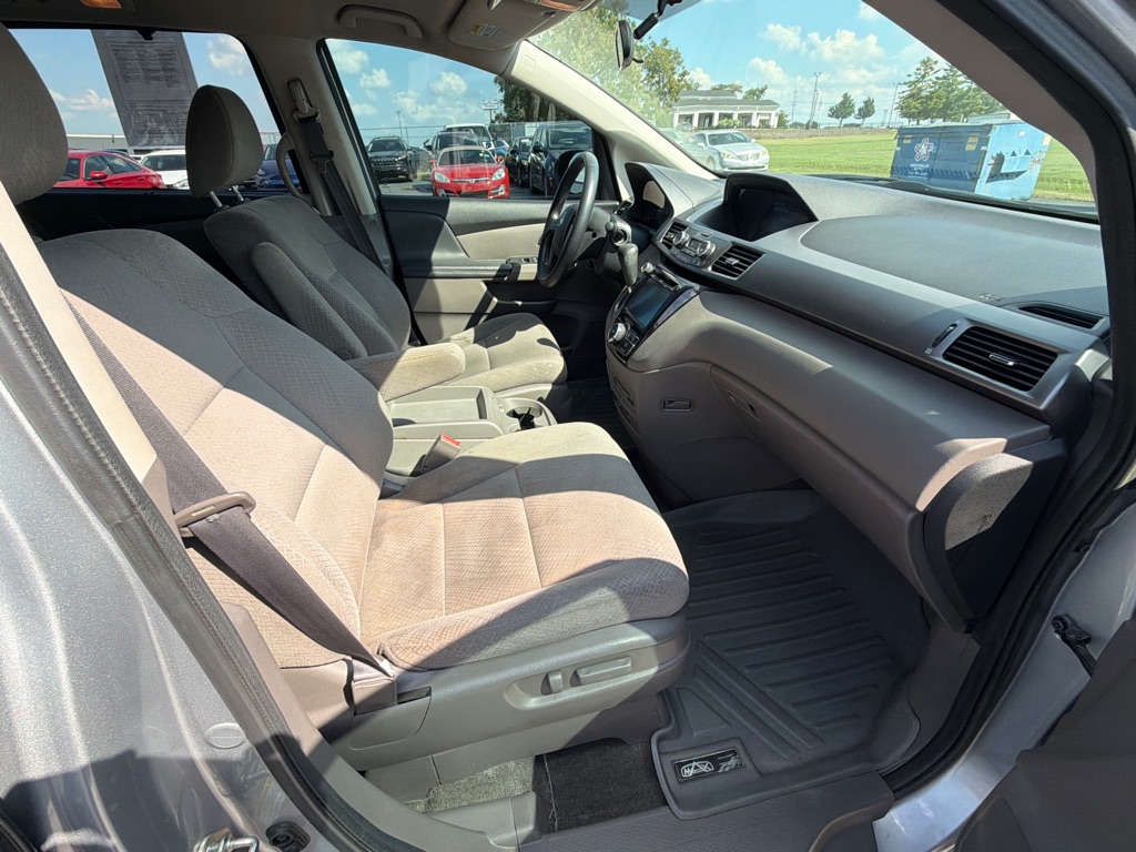 Photo 13 of this HONDA ODYSSEY