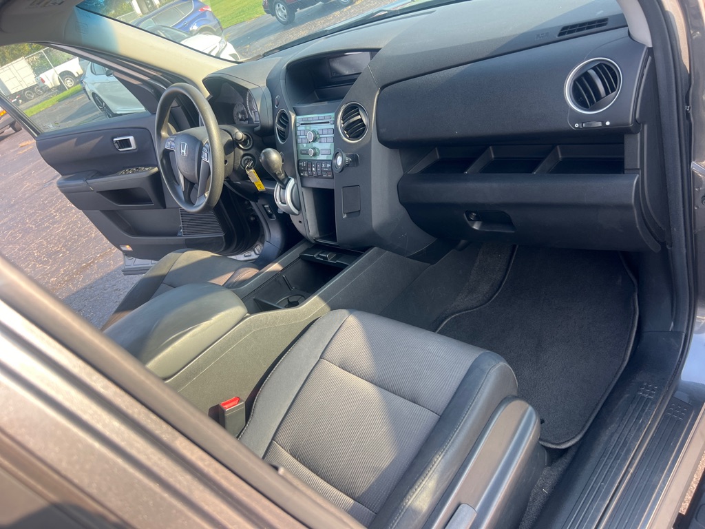 Photo 21 of this HONDA PILOT