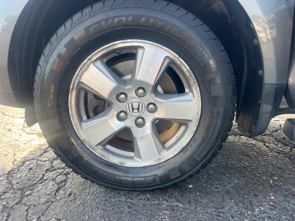 Photo 37 of this HONDA PILOT