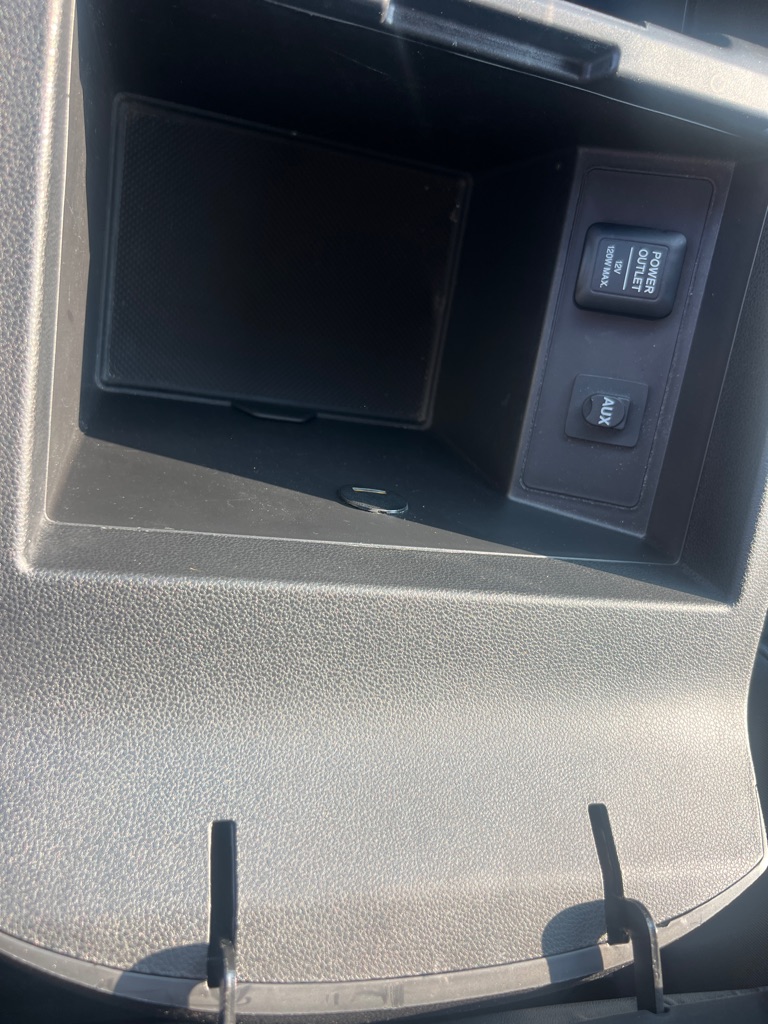 Photo 34 of this HONDA PILOT