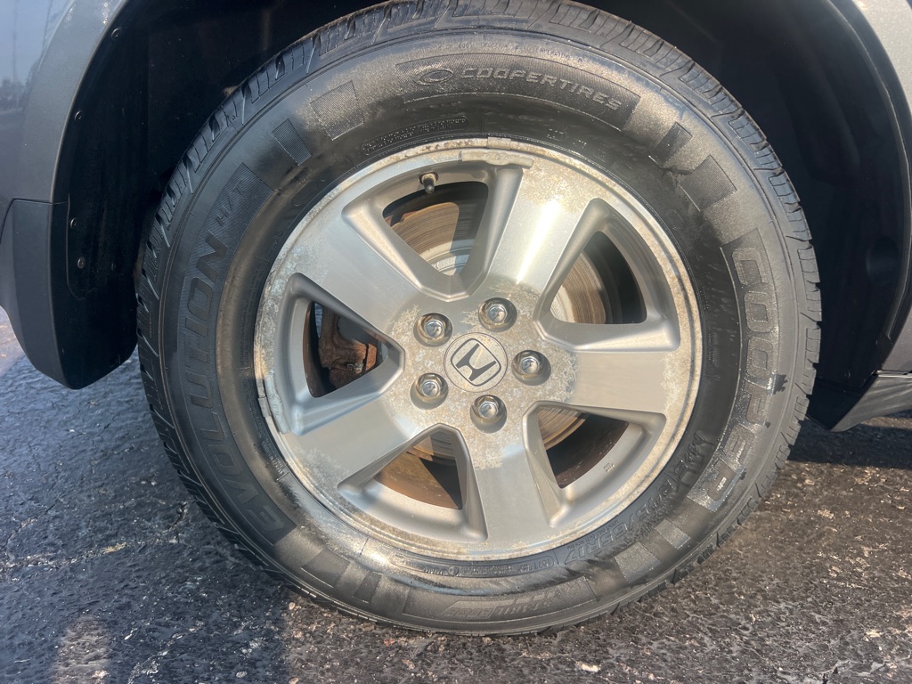 Photo 39 of this HONDA PILOT