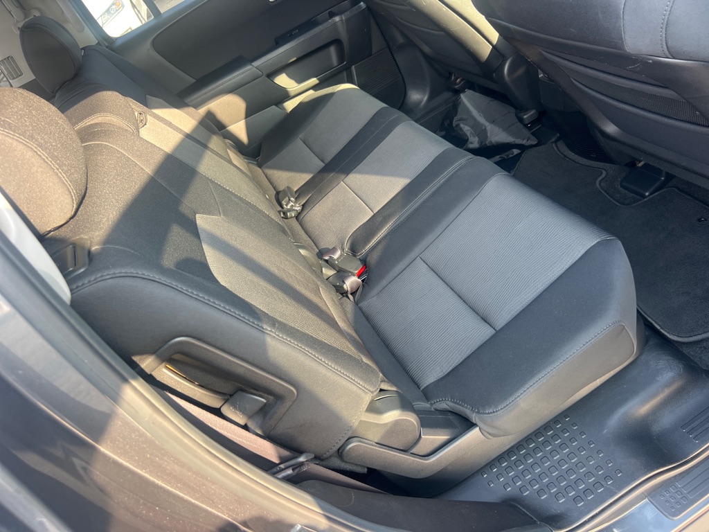 Photo 17 of this HONDA PILOT
