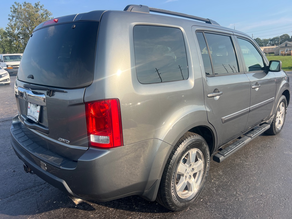 Photo 7 of this HONDA PILOT