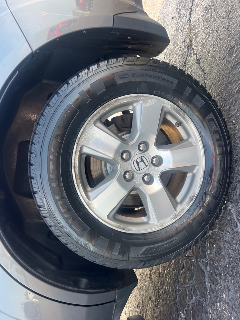 Photo 38 of this HONDA PILOT