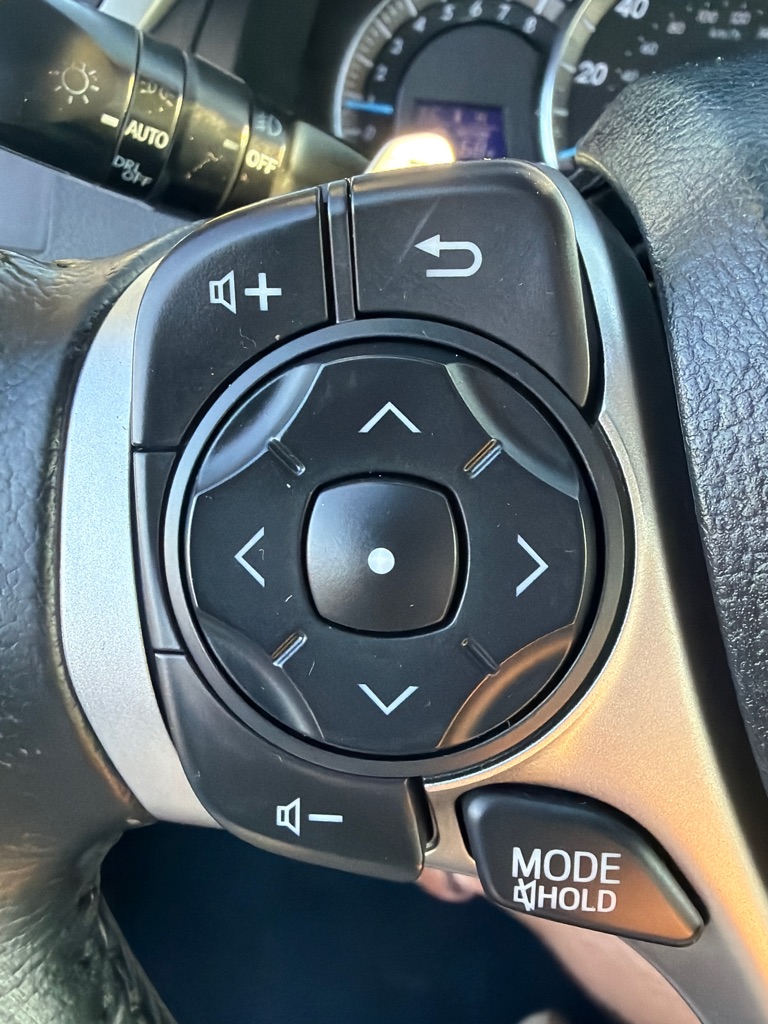 Photo 22 of this TOYOTA CAMRY
