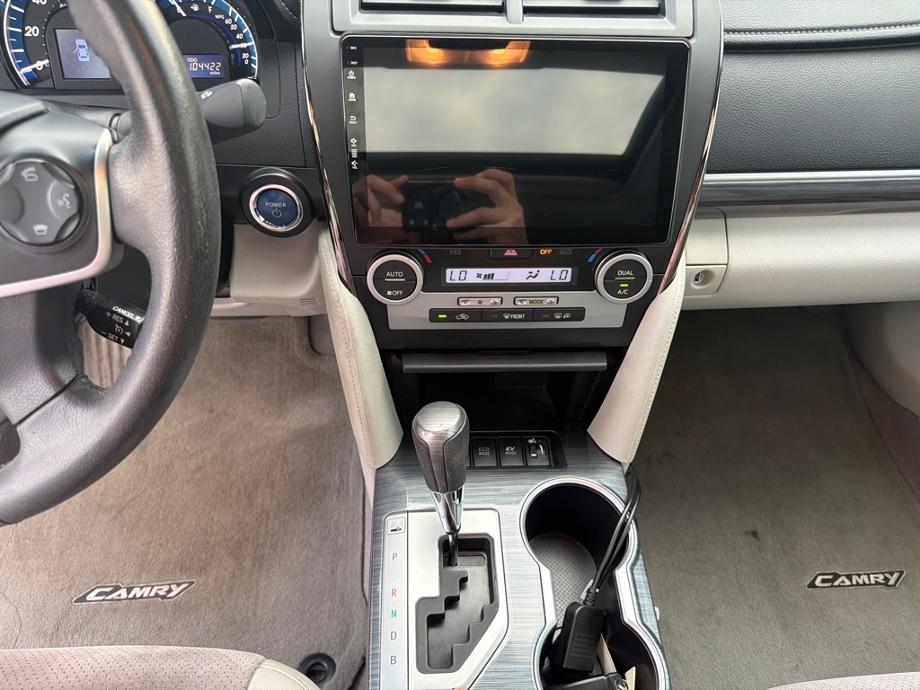 Photo 18 of this TOYOTA CAMRY