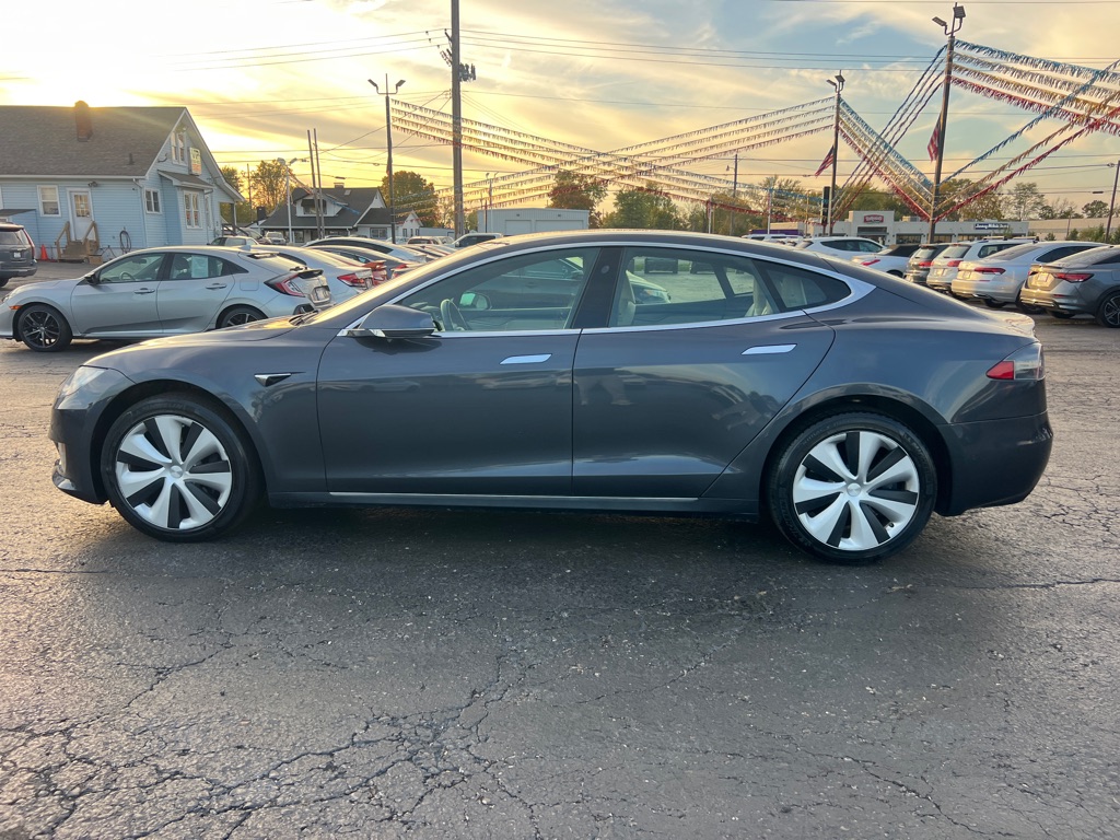 Photo 4 of this TESLA MODEL S