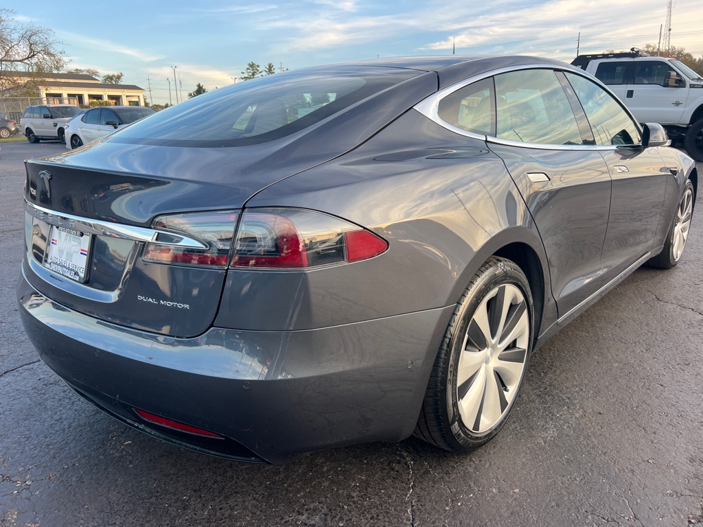 Photo 7 of this TESLA MODEL S