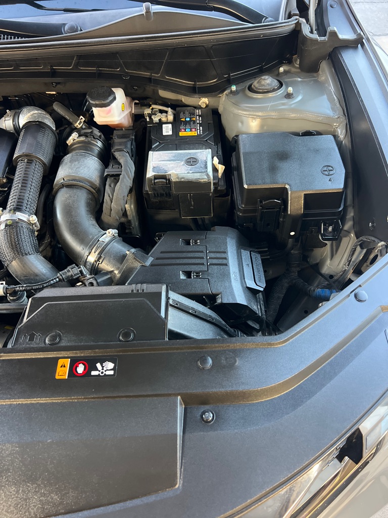 Photo 41 of this HYUNDAI SANTA CRUZ