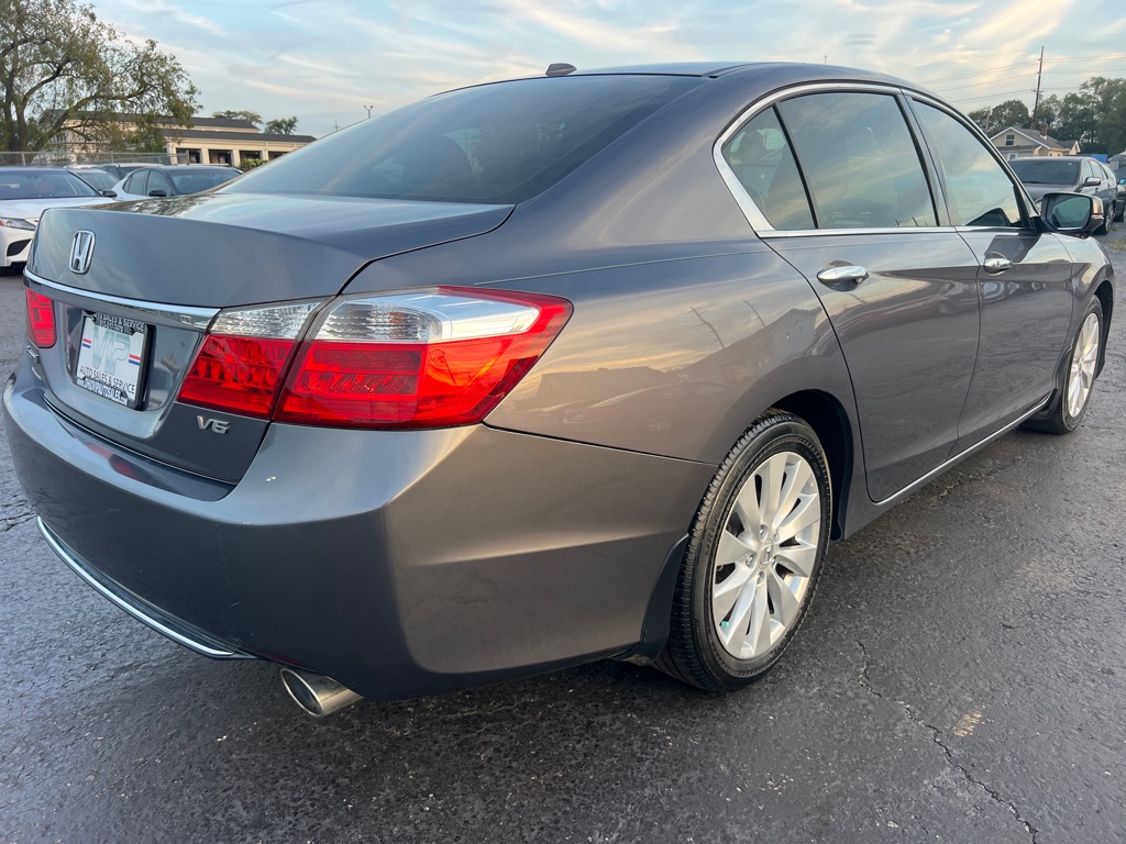 Photo 7 of this HONDA ACCORD