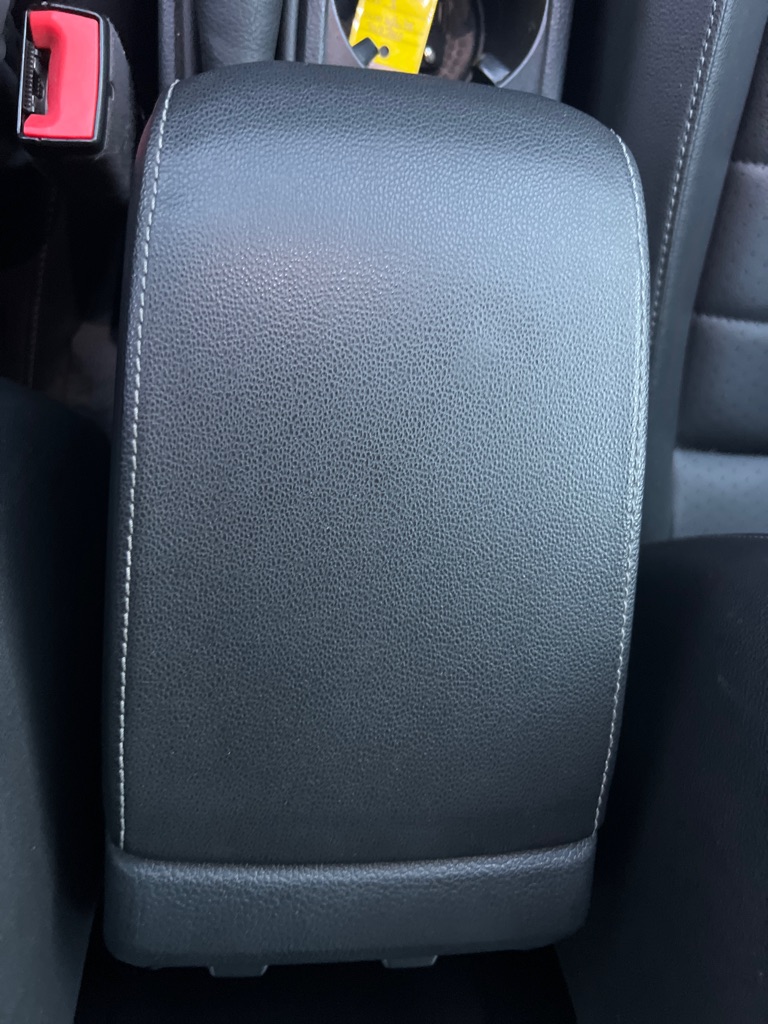 Photo 36 of this VOLKSWAGEN GOLF ALLTRACK