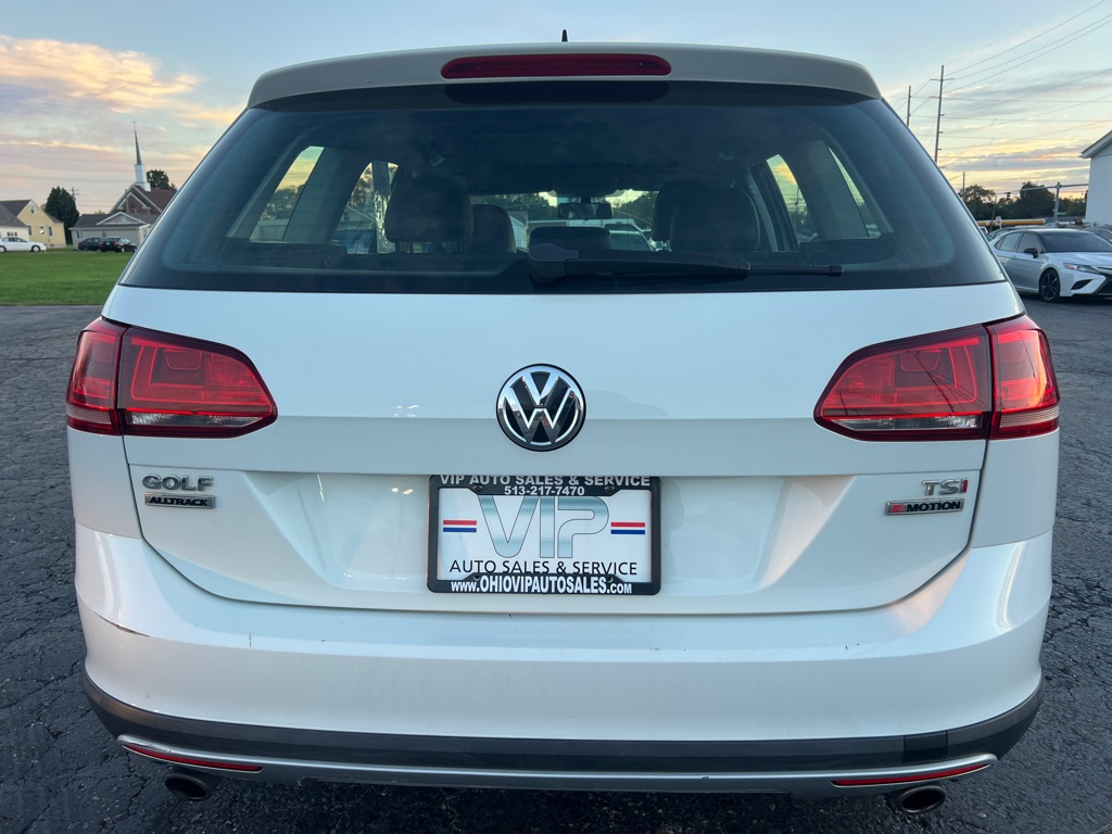 Photo 6 of this VOLKSWAGEN GOLF ALLTRACK