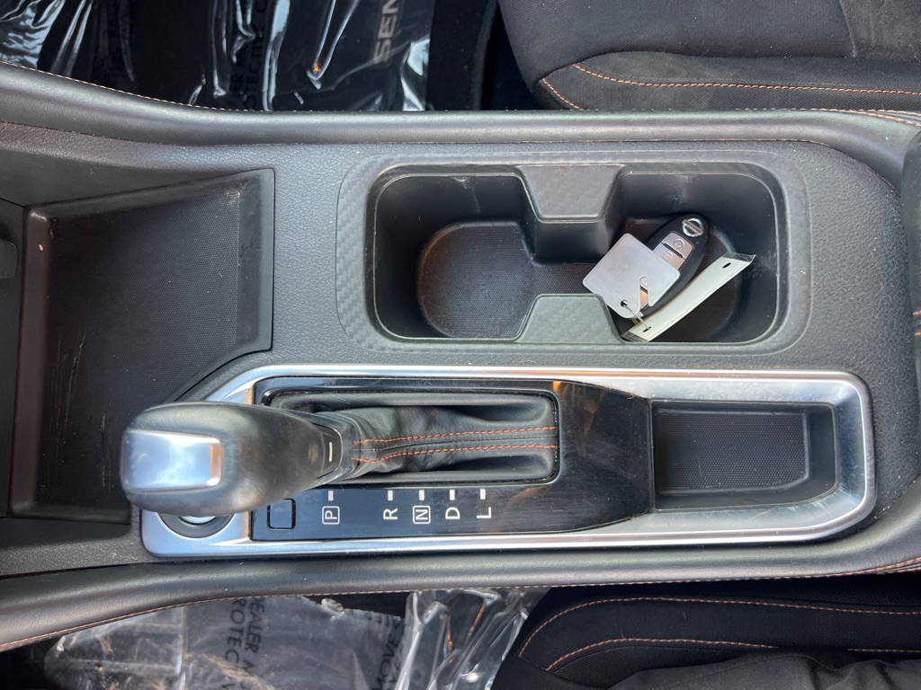 Photo 27 of this NISSAN SENTRA