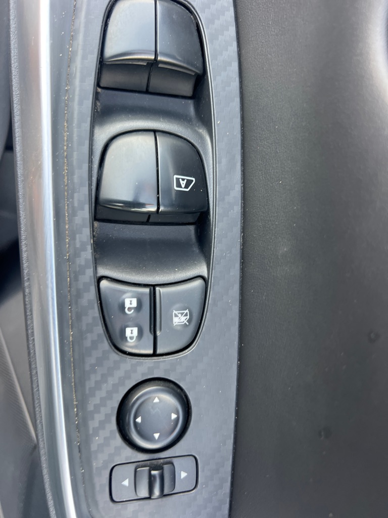 Photo 20 of this NISSAN SENTRA