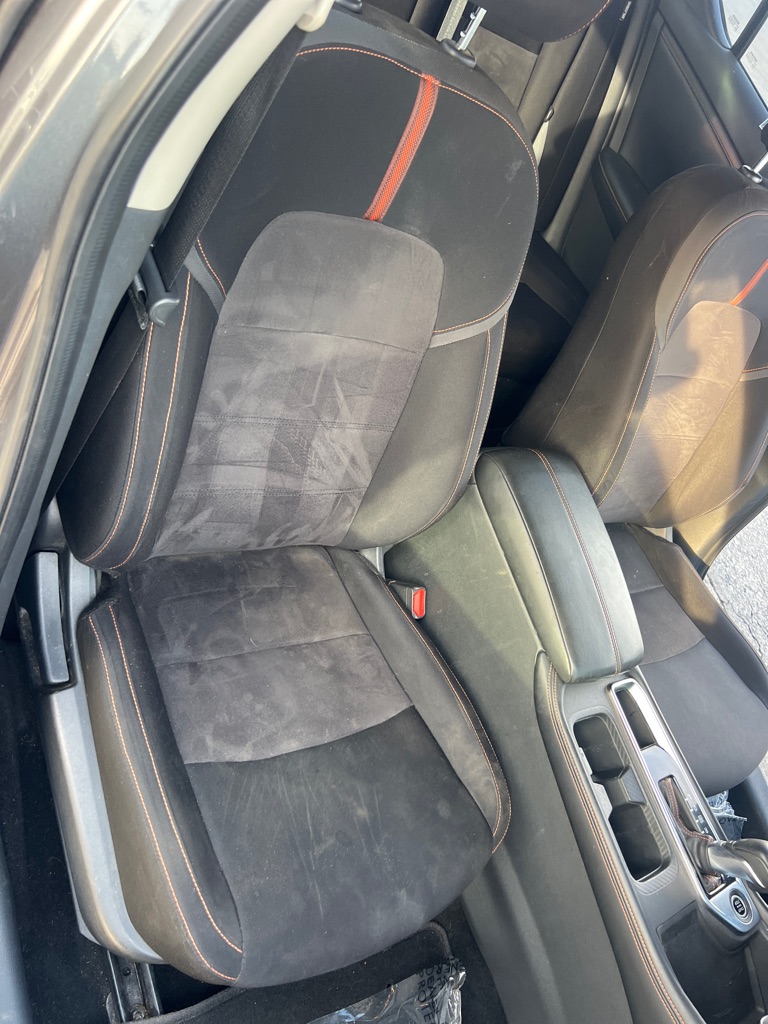 Photo 18 of this NISSAN SENTRA