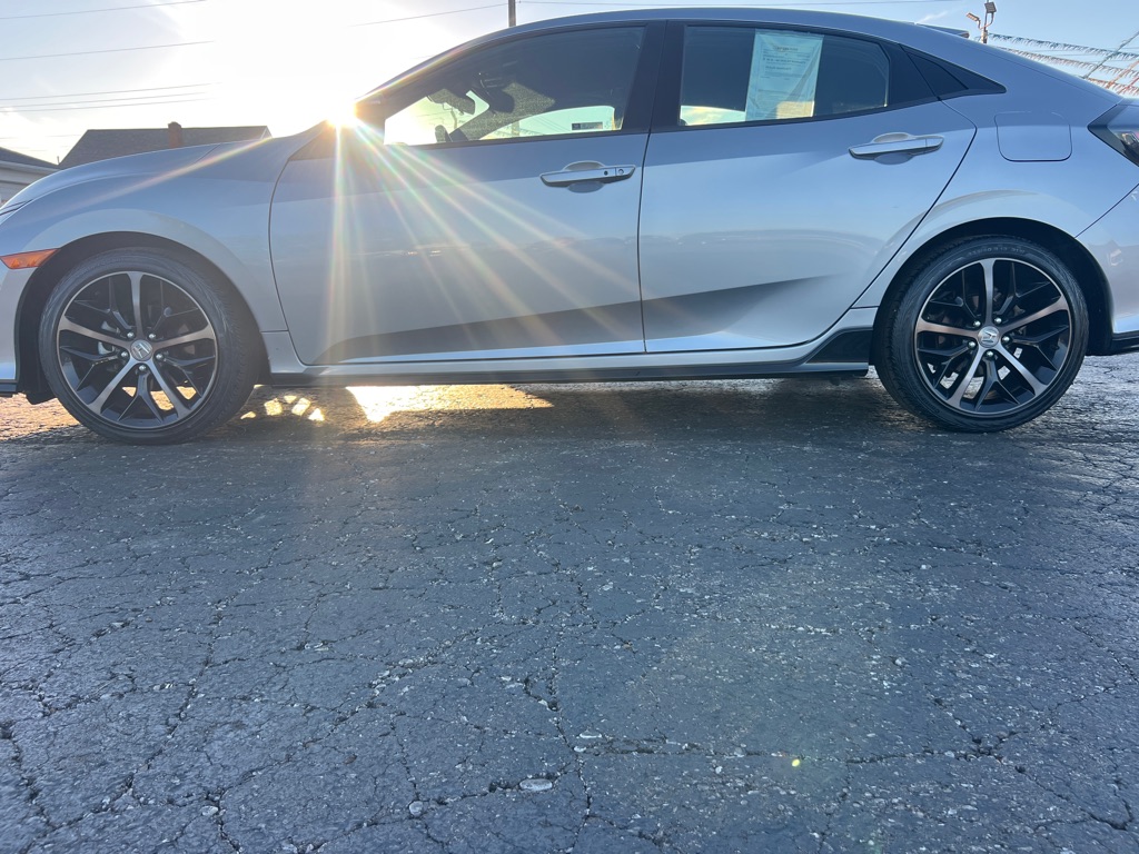 Photo 4 of this HONDA CIVIC
