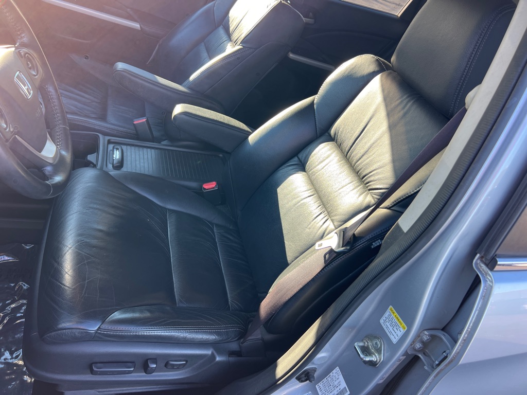 Photo 11 of this HONDA CR-V