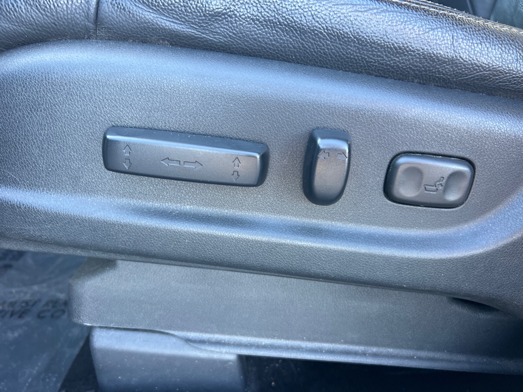 Photo 24 of this HONDA CR-V