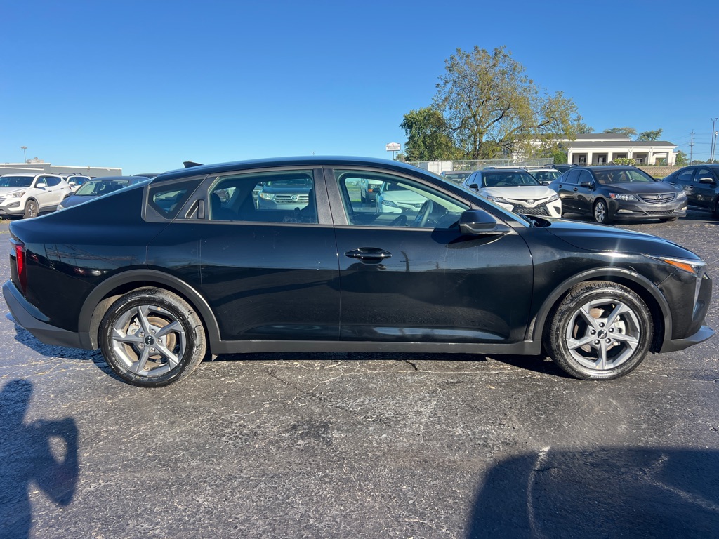 Photo 8 of this KIA K4