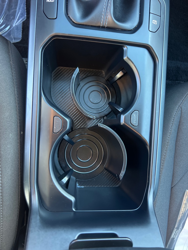 Photo 30 of this KIA K4