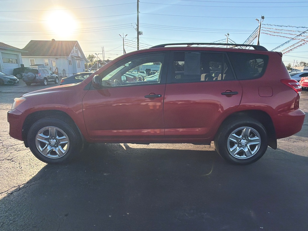 Photo 4 of this TOYOTA RAV4