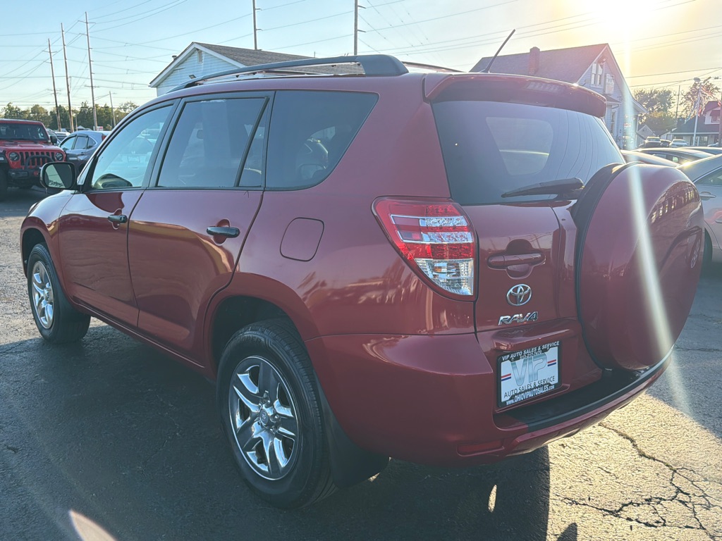 Photo 5 of this TOYOTA RAV4