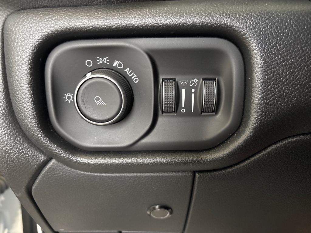 Photo 24 of this RAM 2500