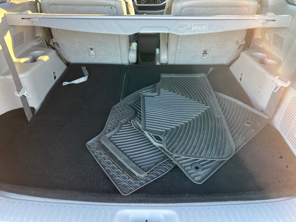 Photo 25 of this TOYOTA HIGHLANDER