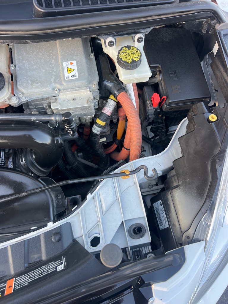 Photo 46 of this FORD C-MAX