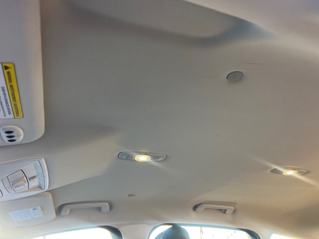 Photo 39 of this FORD C-MAX