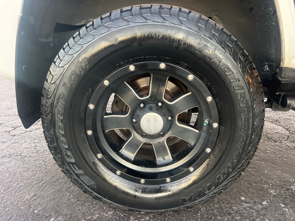 Photo 38 of this TOYOTA 4RUNNER