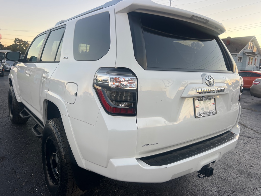 Photo 5 of this TOYOTA 4RUNNER