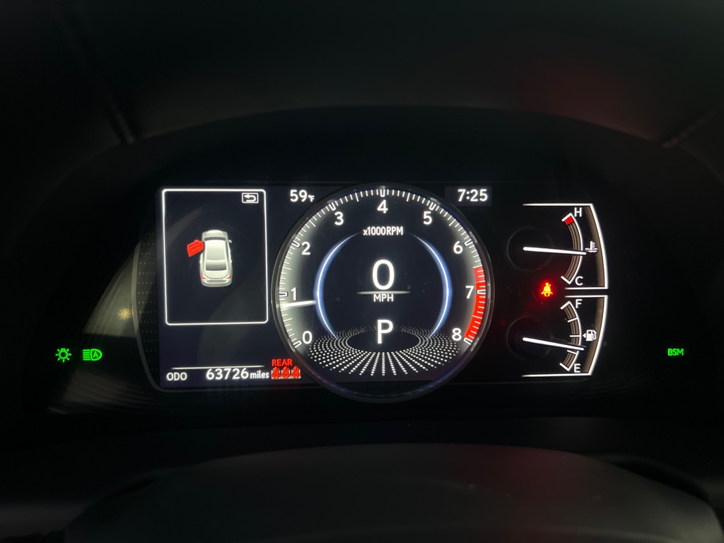 Photo 28 of this LEXUS ES 250