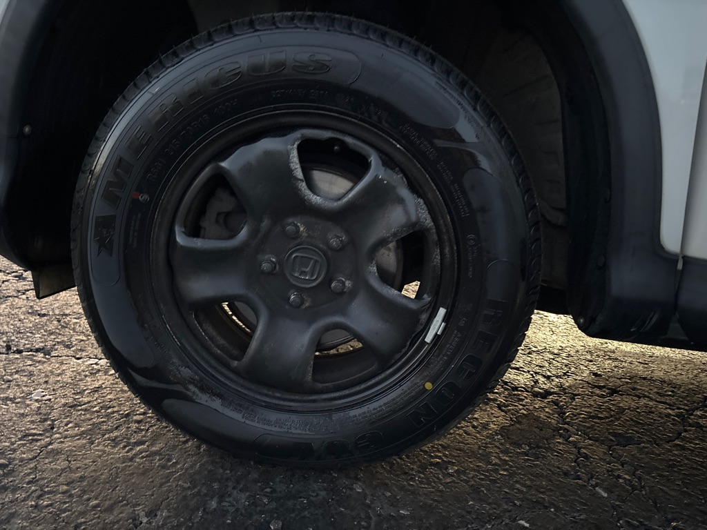 Photo 34 of this HONDA CR-V