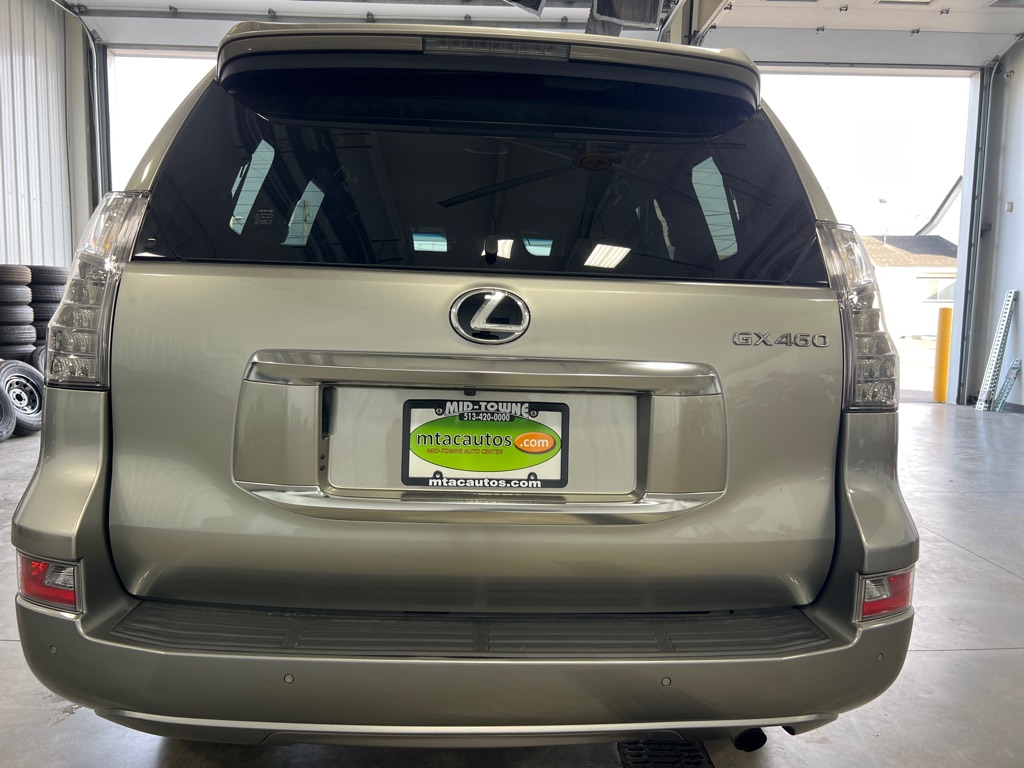 Photo 6 of this LEXUS GX 460