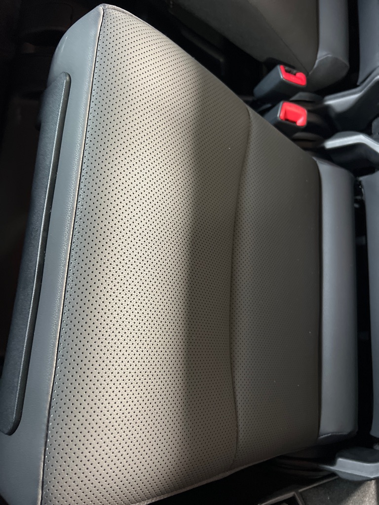 Photo 17 of this LEXUS GX 460