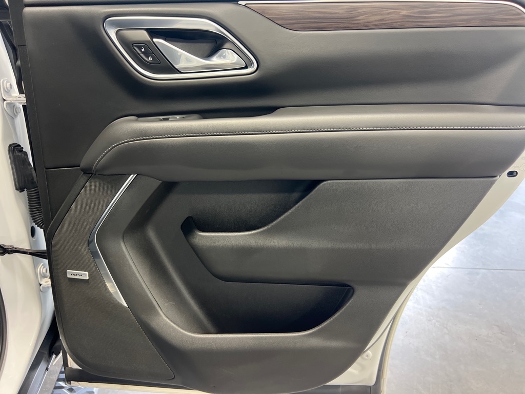 Photo 17 of this CHEVROLET TAHOE