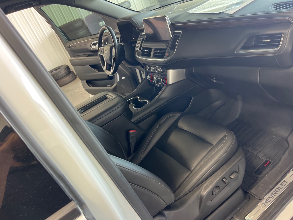 Photo 24 of this CHEVROLET TAHOE