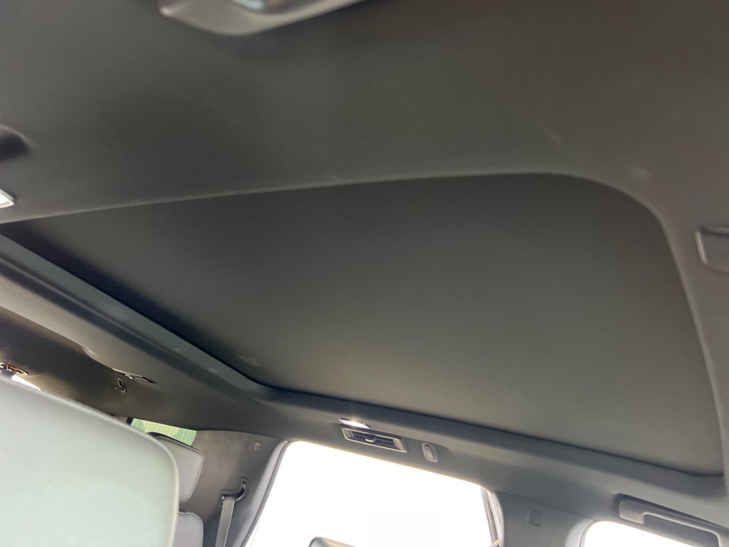 Photo 26 of this CHEVROLET TAHOE