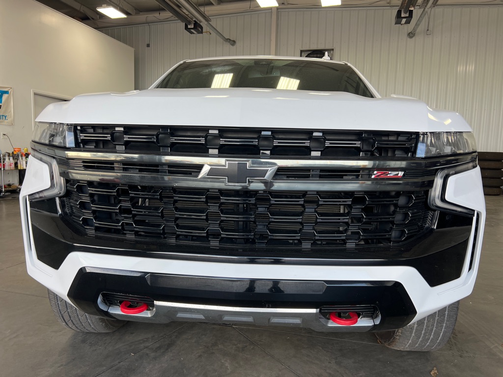 Photo 2 of this CHEVROLET TAHOE