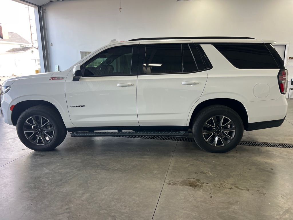 Photo 4 of this CHEVROLET TAHOE
