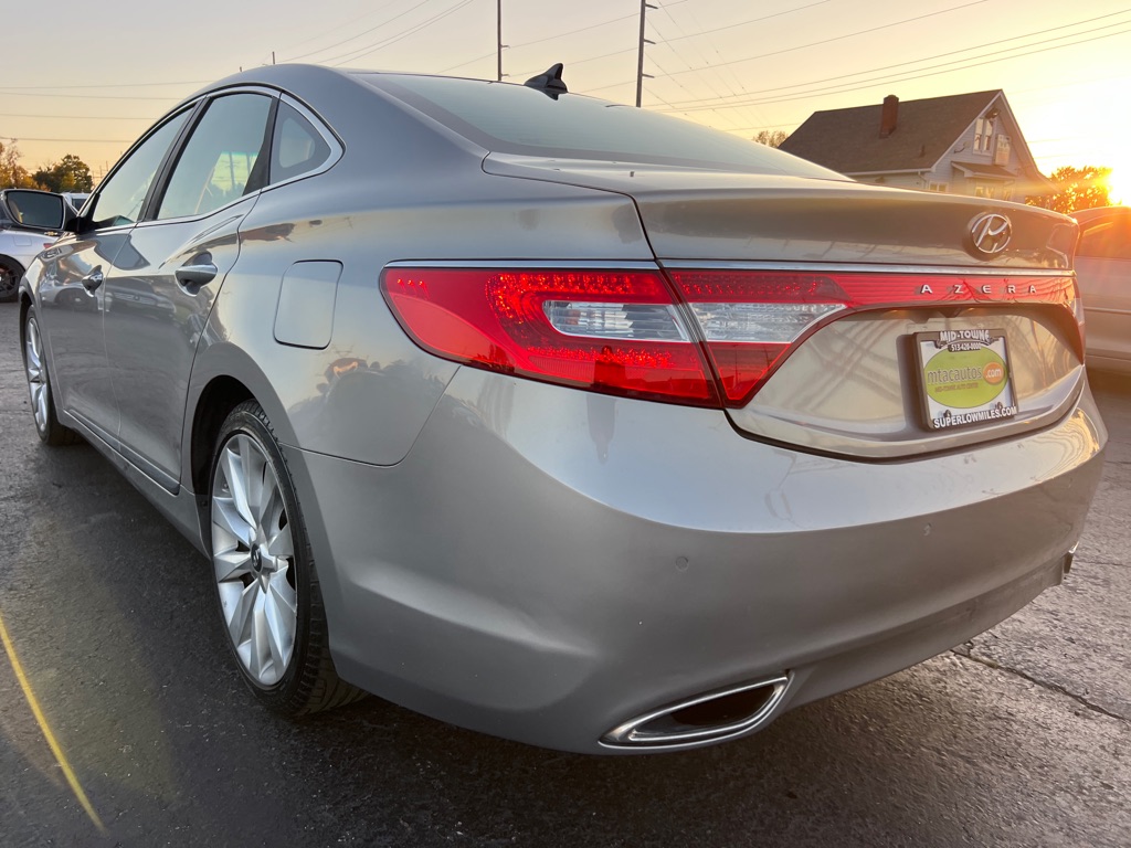Photo 5 of this HYUNDAI AZERA